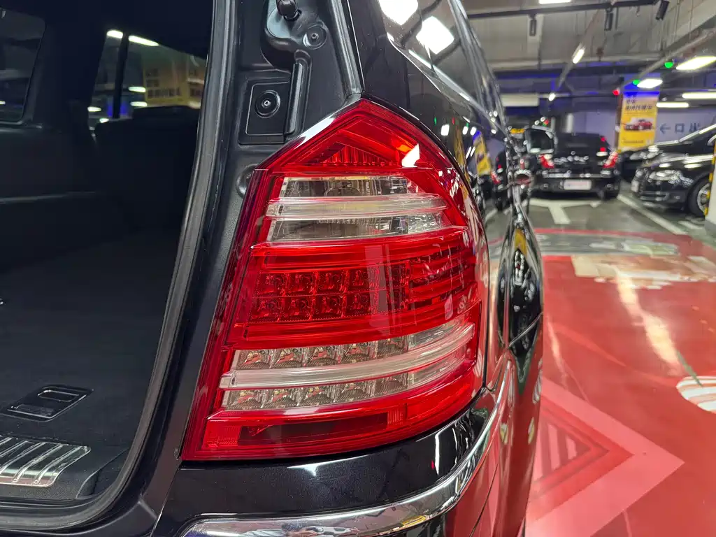 Mercedes-Benz GL-Class 2013 — фото 37