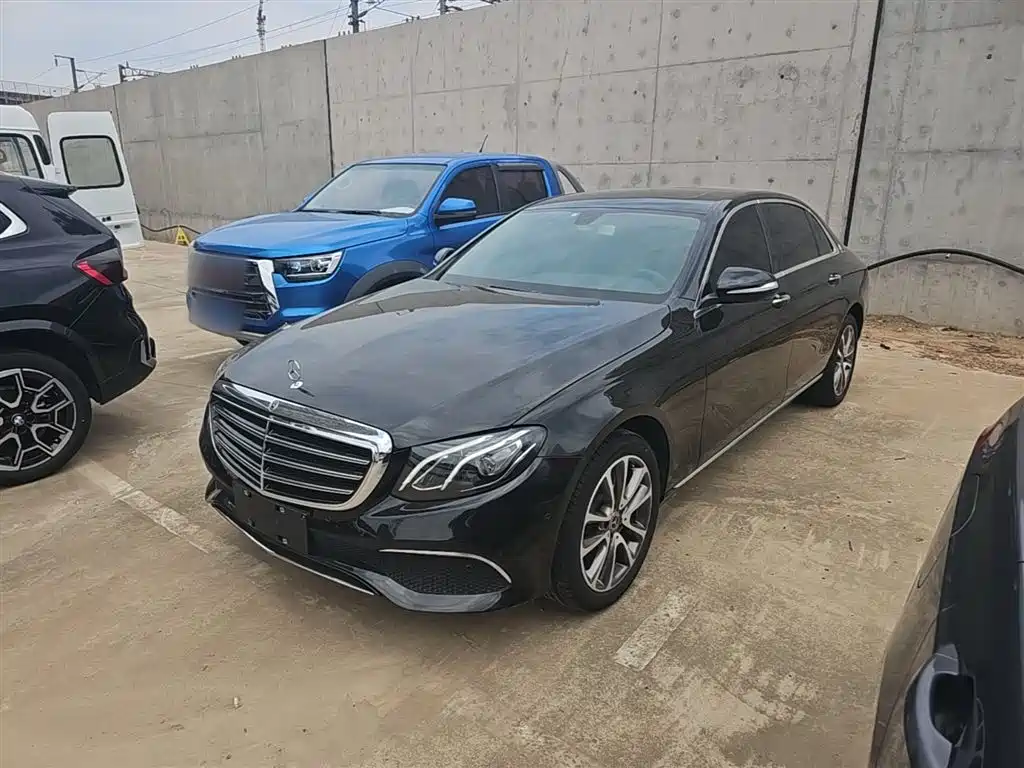 Mercedes-Benz E-Class 2019 — фото 2