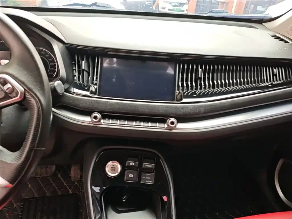 Haval H2s 2017 — фото 13