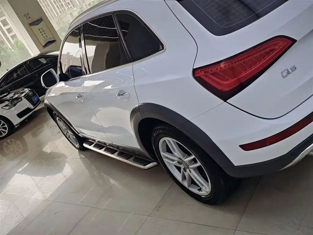 Audi Q5 2017 — фото 9