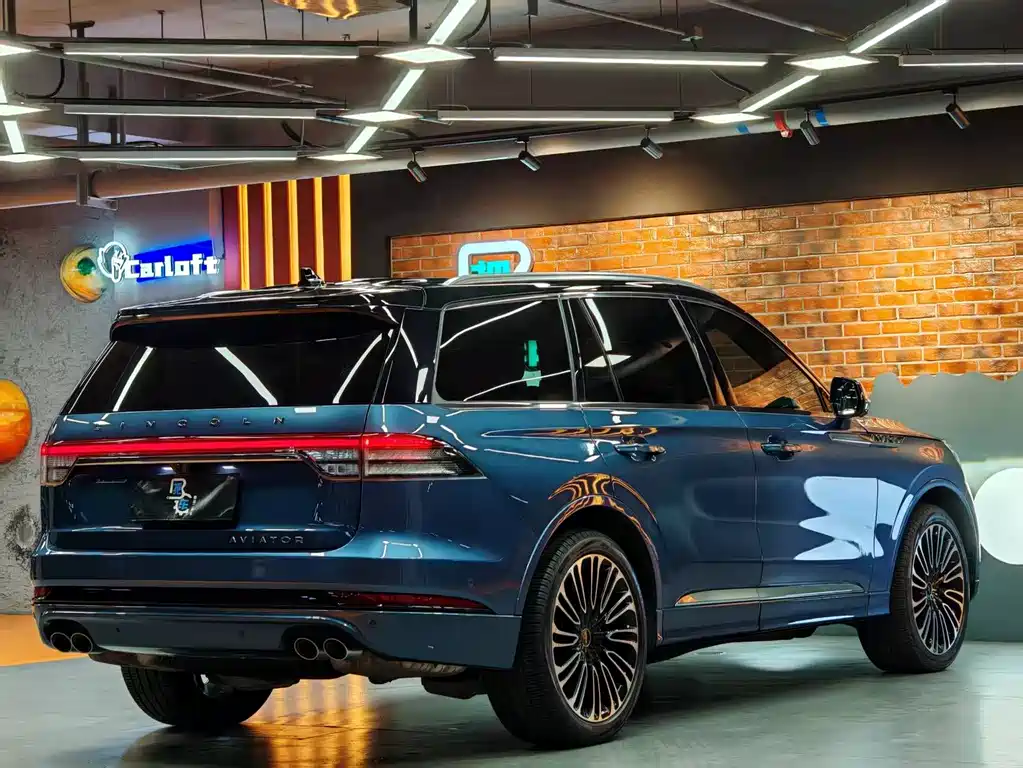 Lincoln Aviator 2020 — фото 11