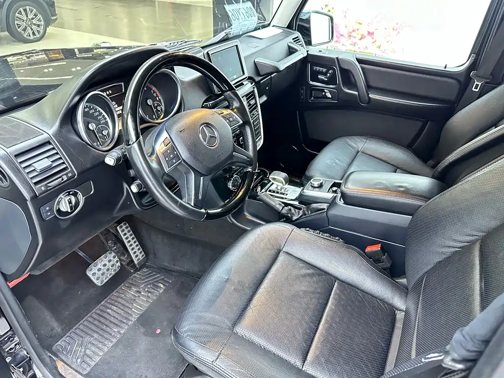 Mercedes-Benz G-Class 2016 — фото 14