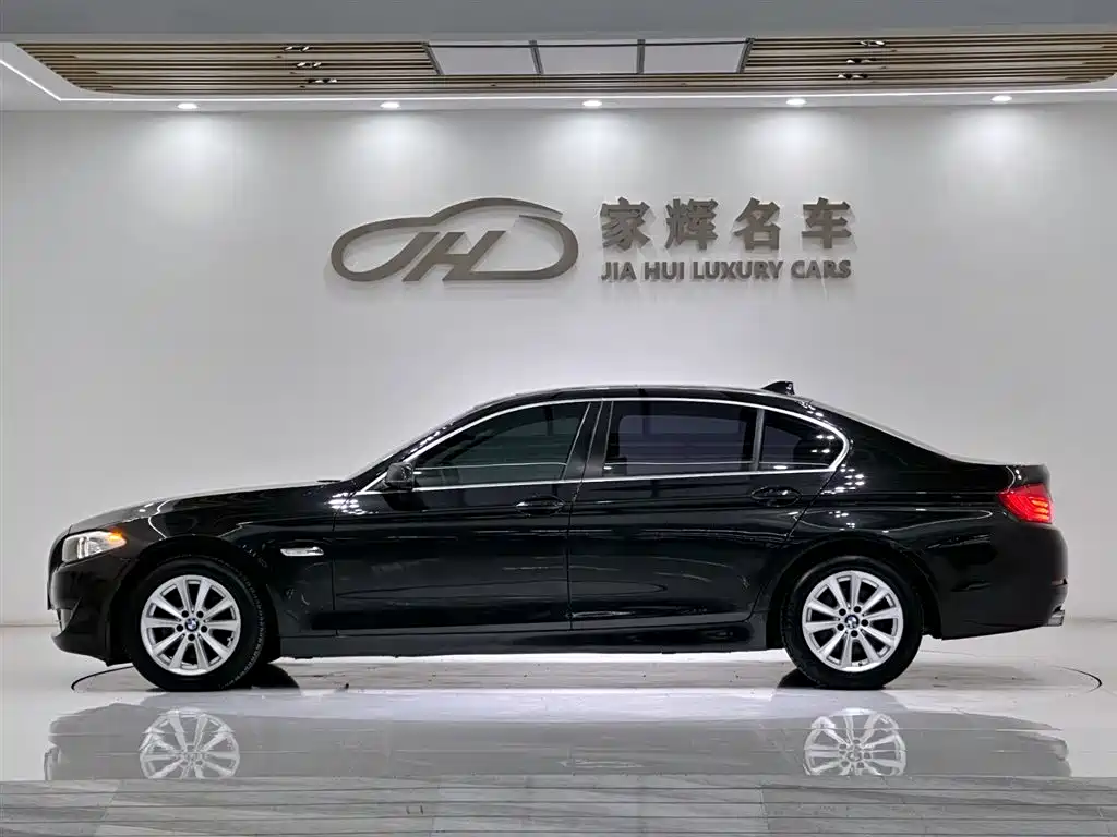 BMW 5 Series 2012 — фото 4