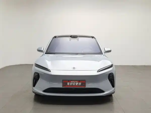 NIO ET5 2024