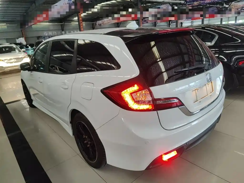 Honda Jade 2015 — фото 5