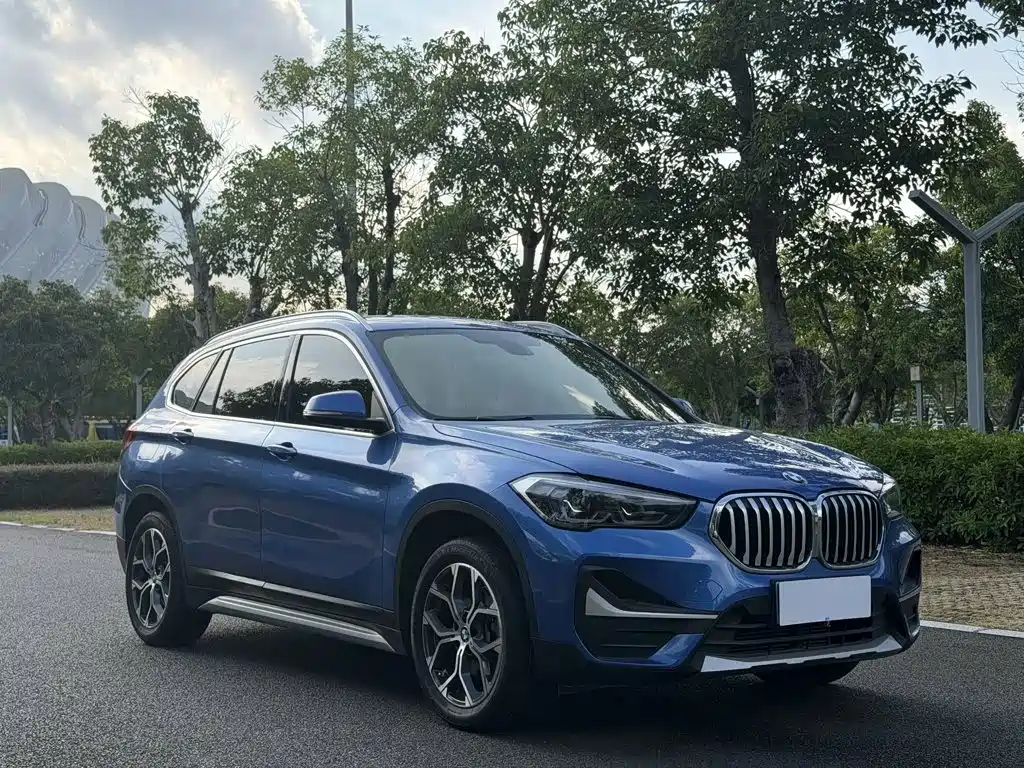 BMW X1 2020 — фото 3