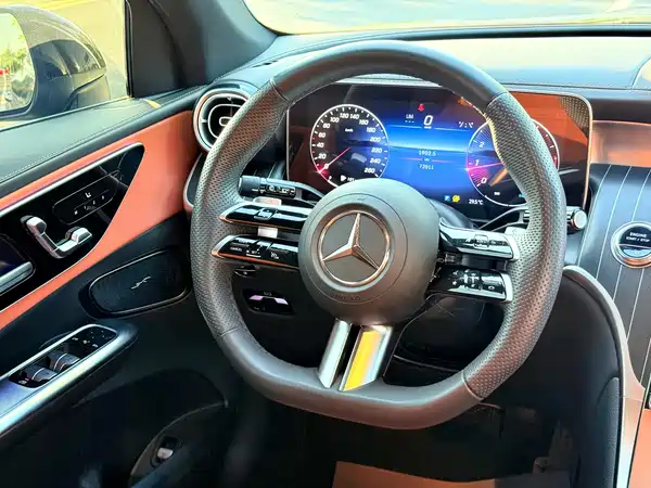 Mercedes-Benz GLC 2024