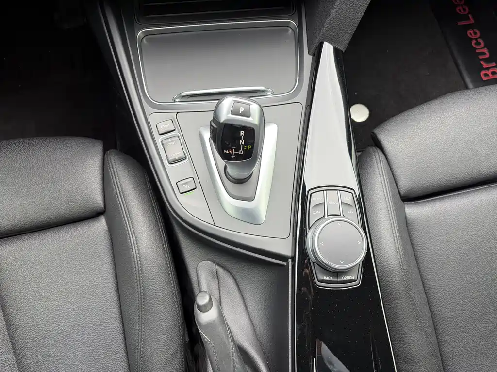 BMW 3 Series GT 2020 — фото 10