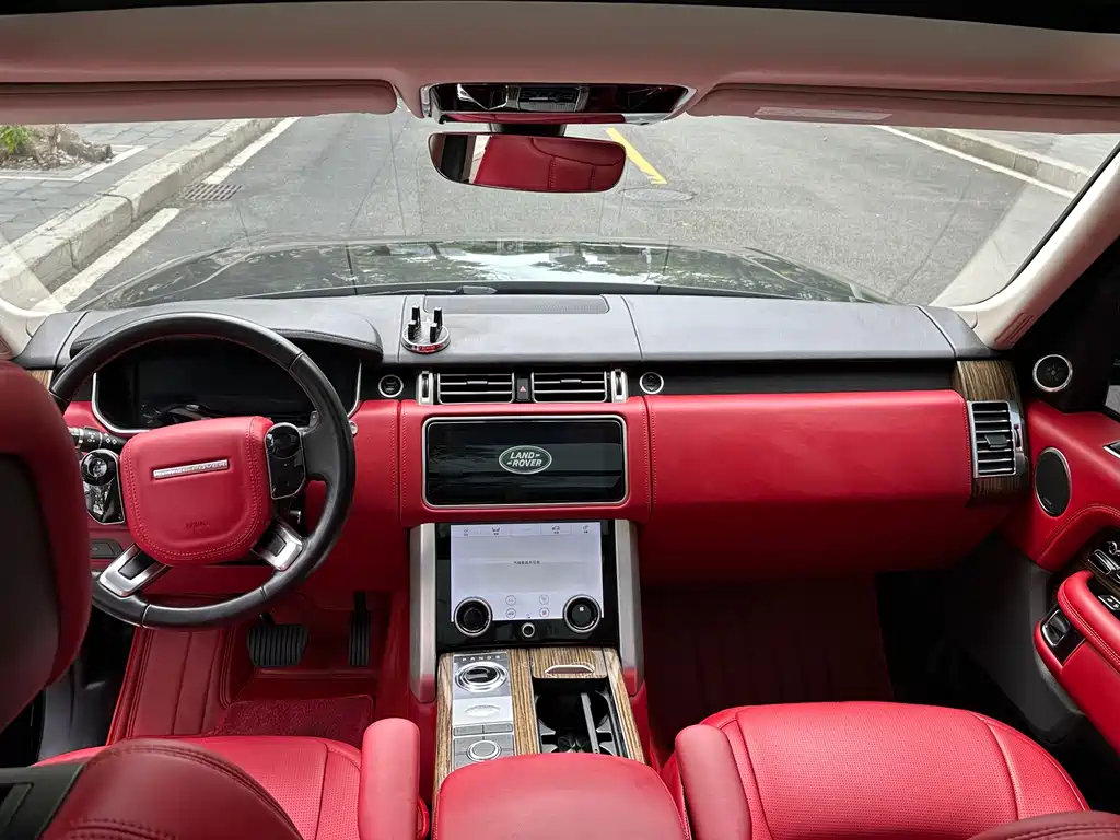 Land Rover Range Rover 2019 — фото 8