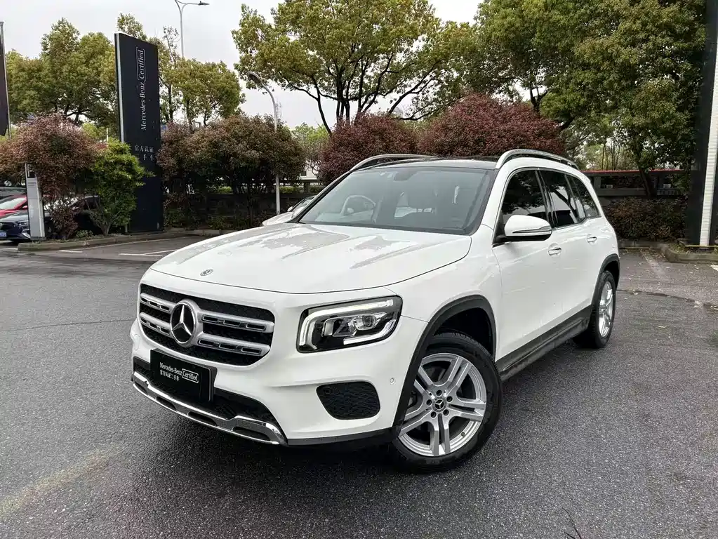 Mercedes-Benz GLB 2021 — фото 1