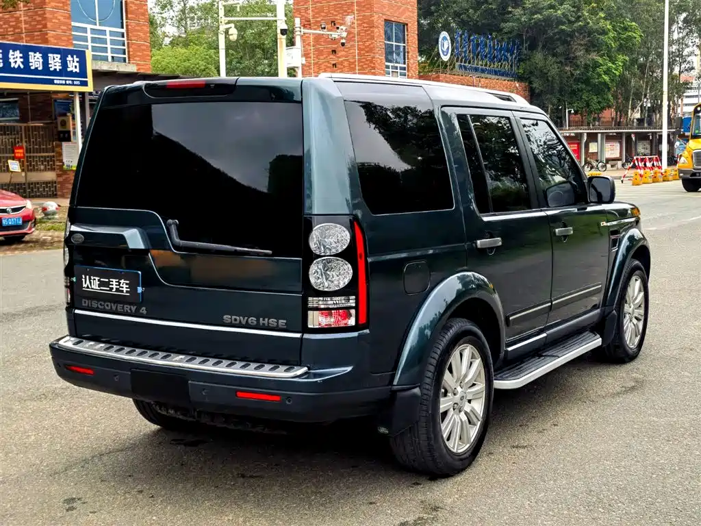 Land Rover Discovery 2013 — фото 7
