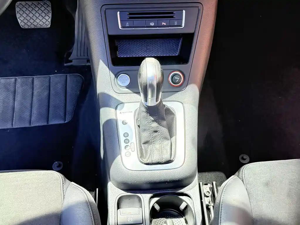 Volkswagen Tiguan 2016 — фото 13