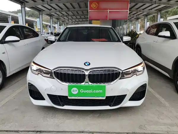 BMW 3 Series 2021