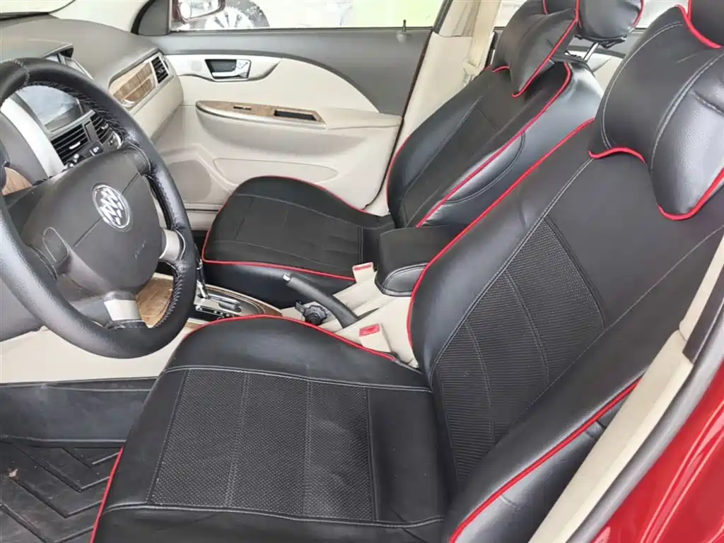Buick Excelle 2015 — фото 15