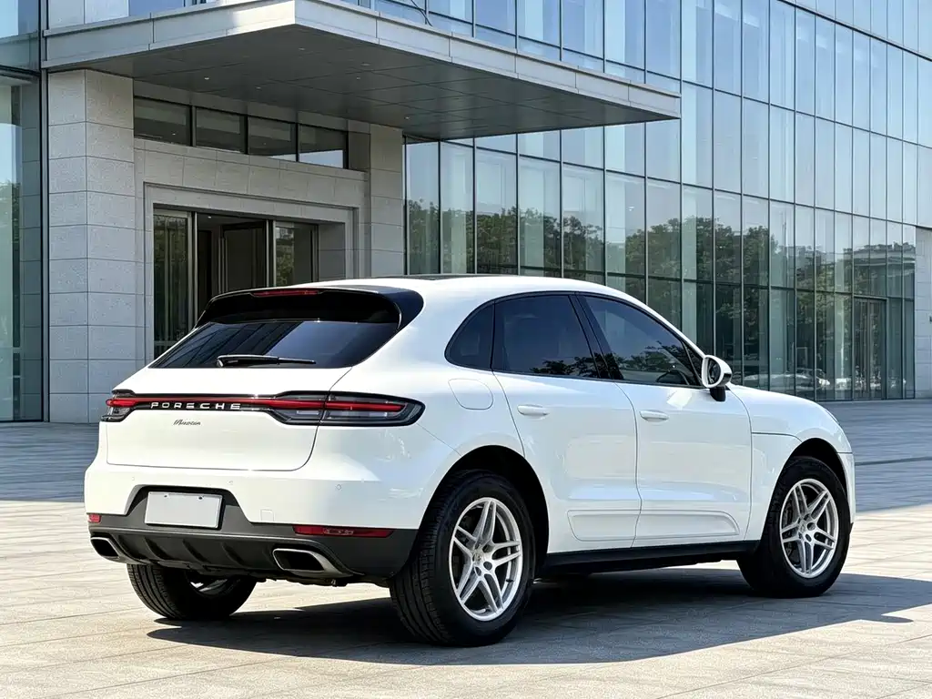 Porsche Macan 2019 — фото 5