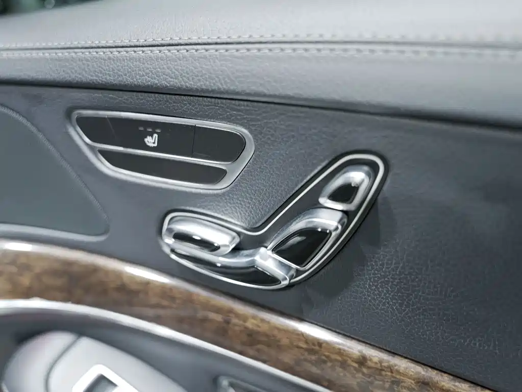 Mercedes-Benz S-Class 2015 — фото 16