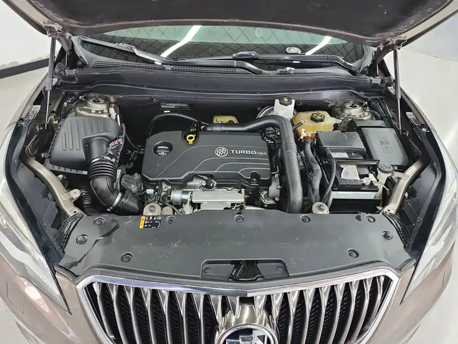Buick Envision Plus 2016 — фото 10