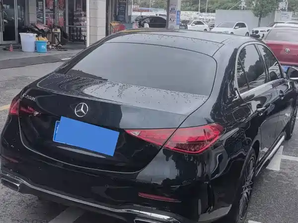 Mercedes-Benz C-Class 2022
