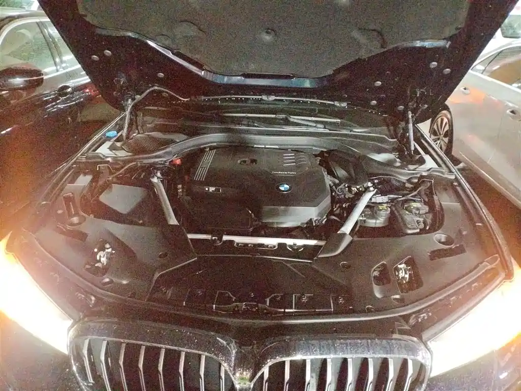 BMW 5 Series 2023 — фото 18