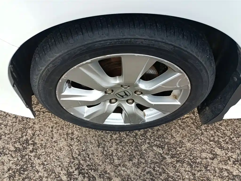Honda Jade 2016 — фото 23
