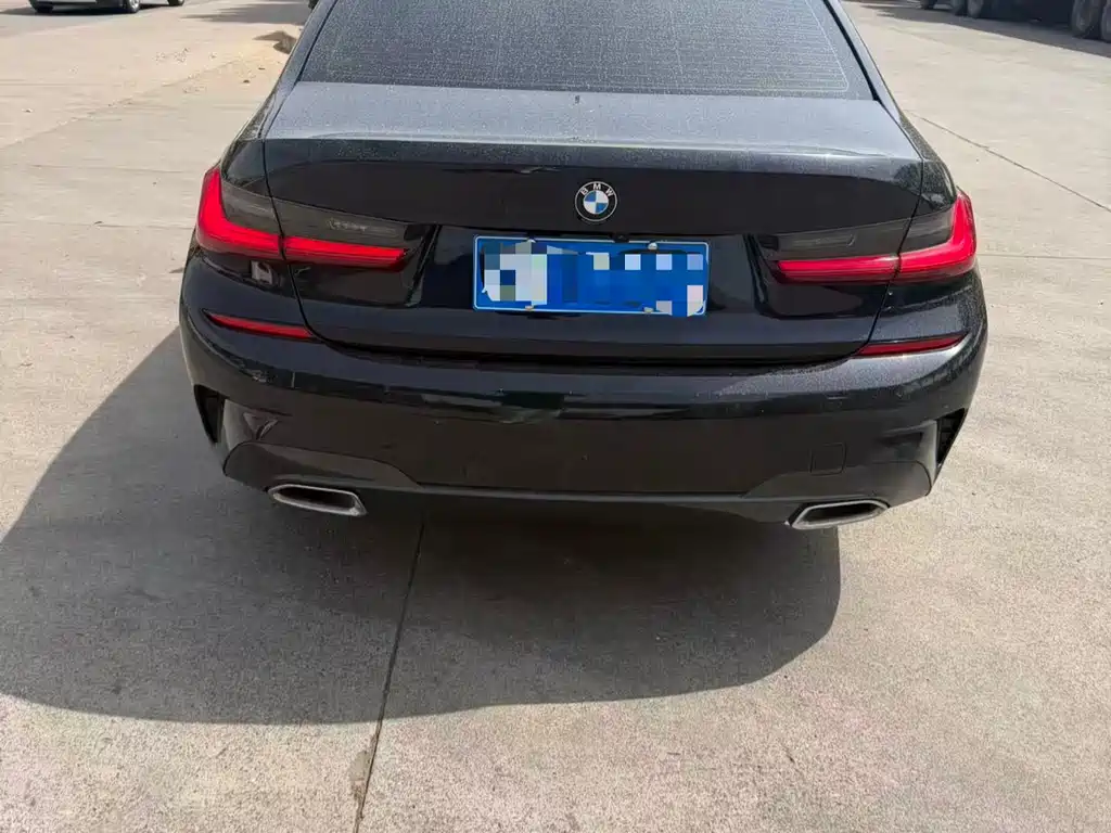 BMW 3 Series 2021