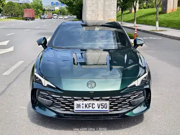 MG MG7 2023