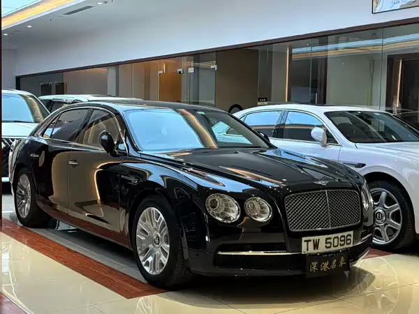 Bentley Flying Spur 2013