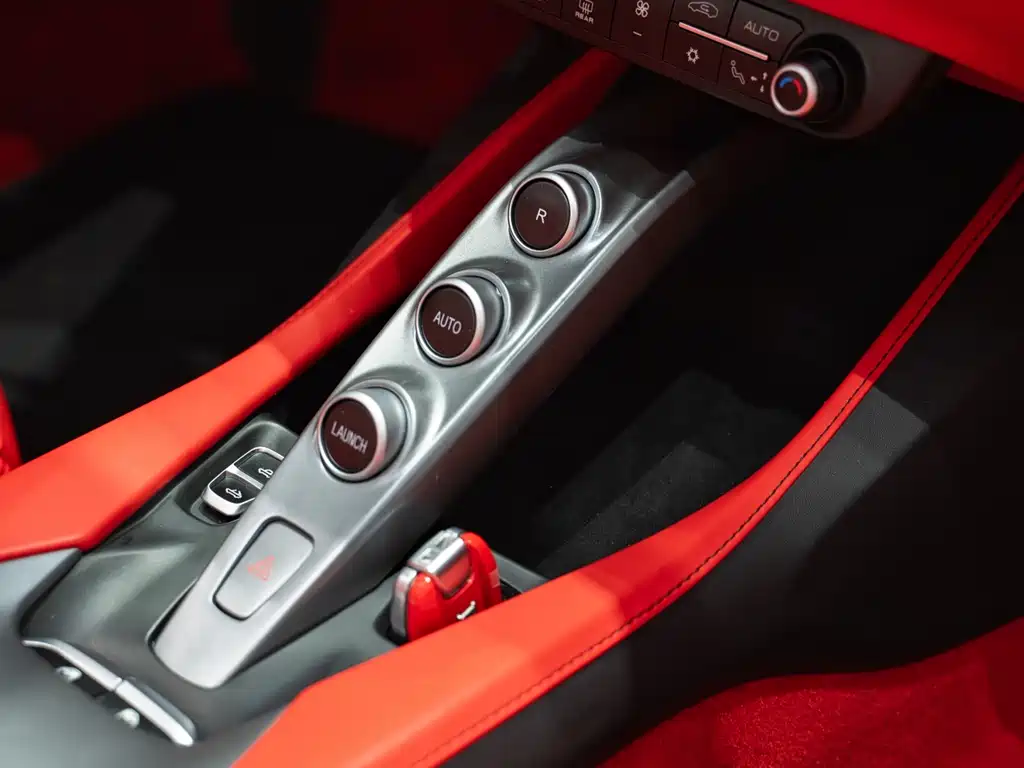 Ferrari Portofino 2019 — фото 28