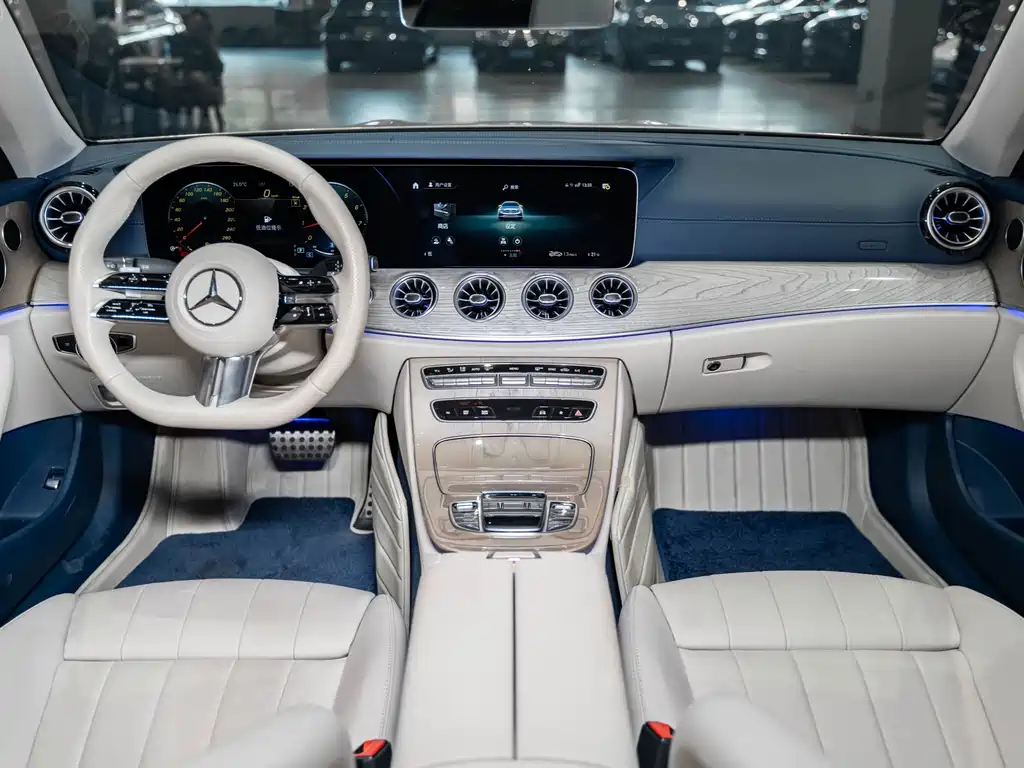 Mercedes-Benz E-Class 2024 — фото 10