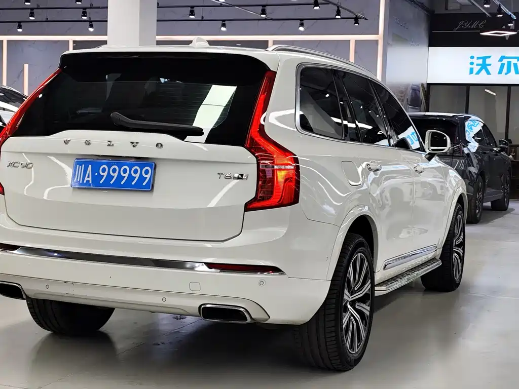 Volvo XC90 2019 — фото 10