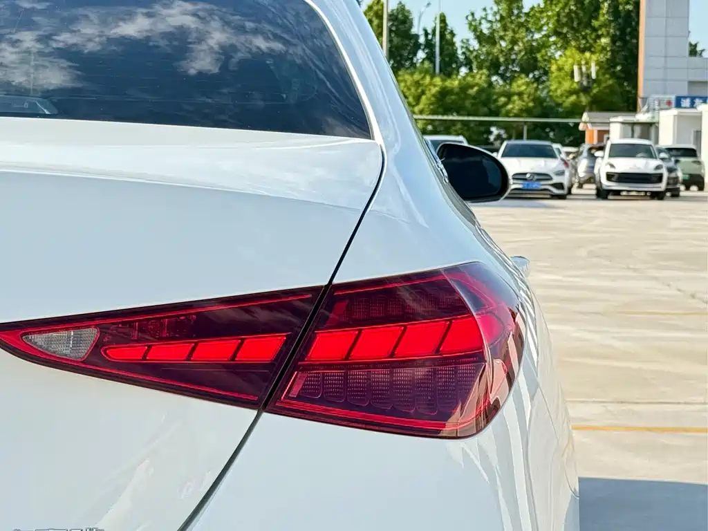 Mercedes-Benz C-Class 2021 — фото 11
