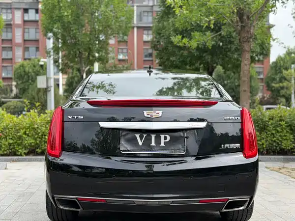 Cadillac XTS 2016