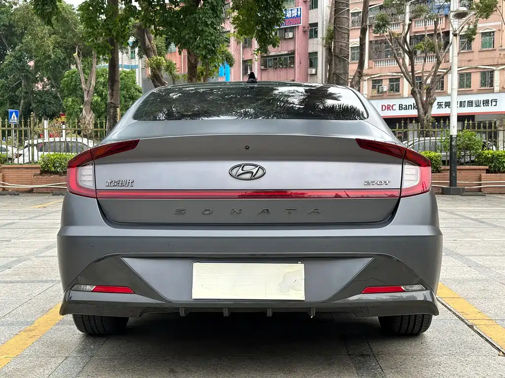 Hyundai Sonata 2022 — фото 6