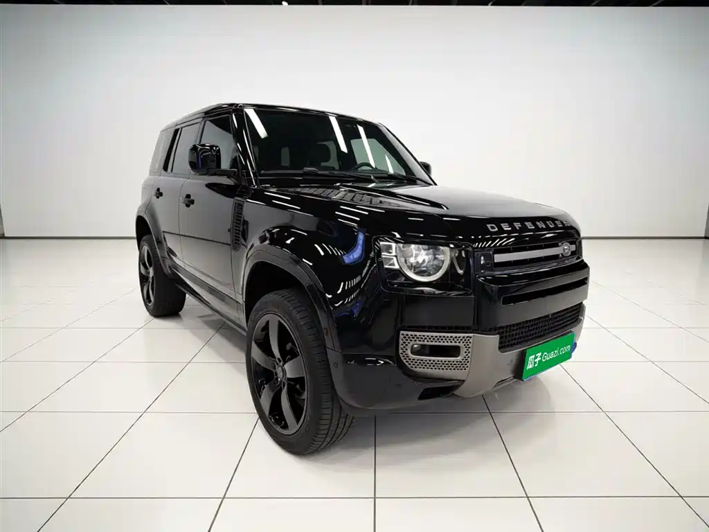 Land Rover Defender 2025 — фото 22