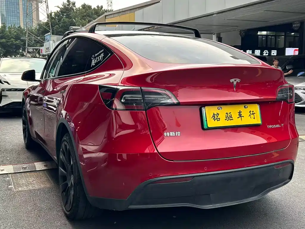 Tesla Model Y 2021 — фото 7