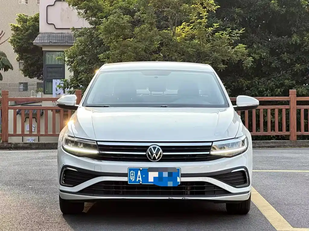 Volkswagen Bora 2024