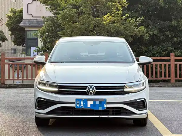 Volkswagen Bora 2024