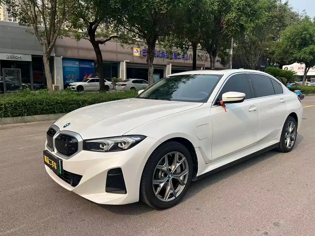 BMW i3 2023 — фото 1