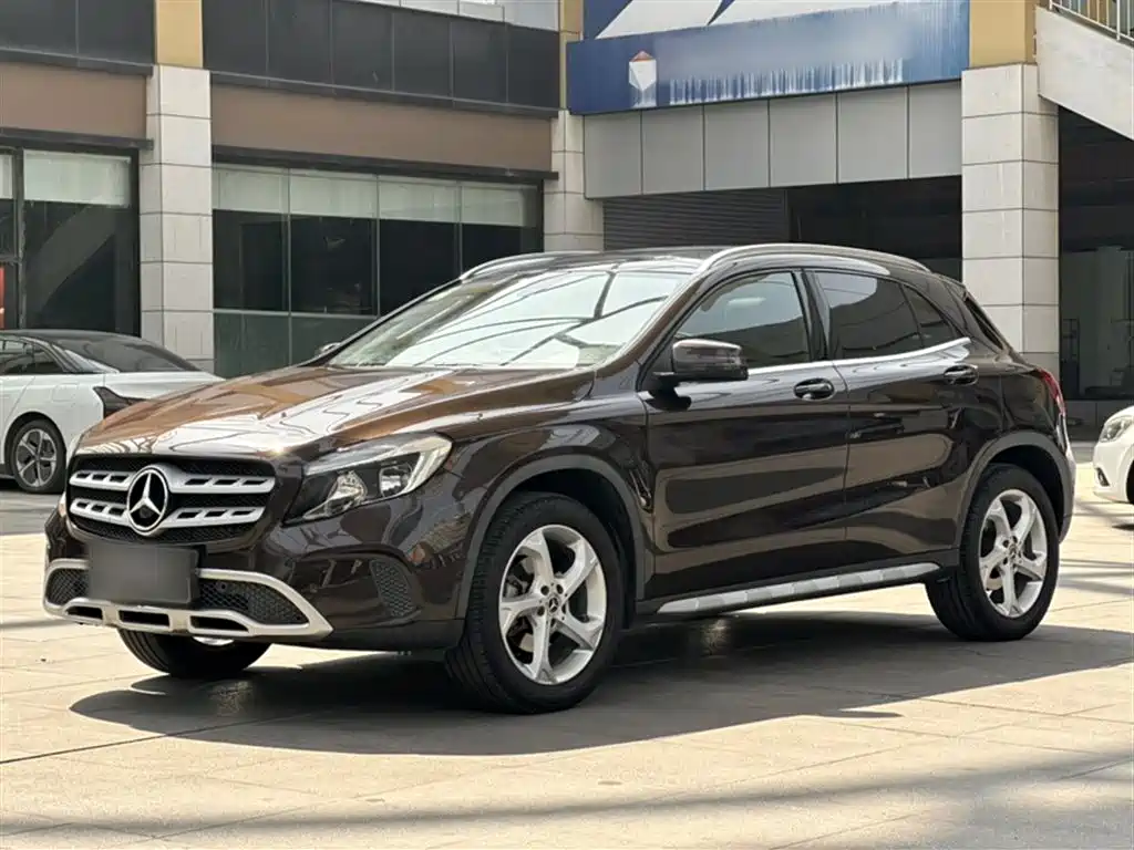 Mercedes-Benz GLA 2018 — фото 1