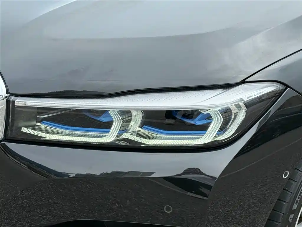 BMW 7 Series 2020 — фото 18