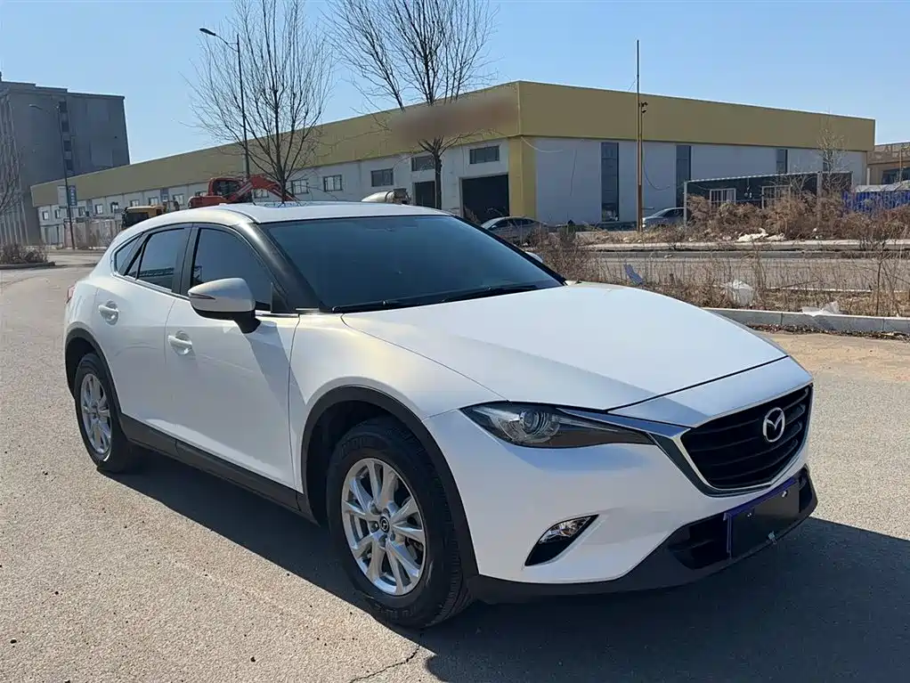 Mazda CX-4 2019 — фото 10