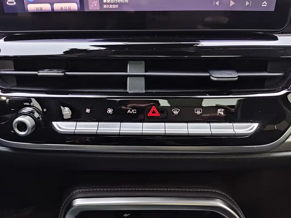 Haval H6 2023 — фото 12