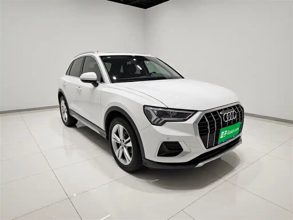 Audi Q3 2020 — фото 3