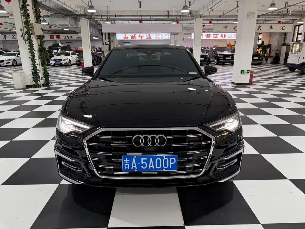 Audi A6L 2025 — фото 2