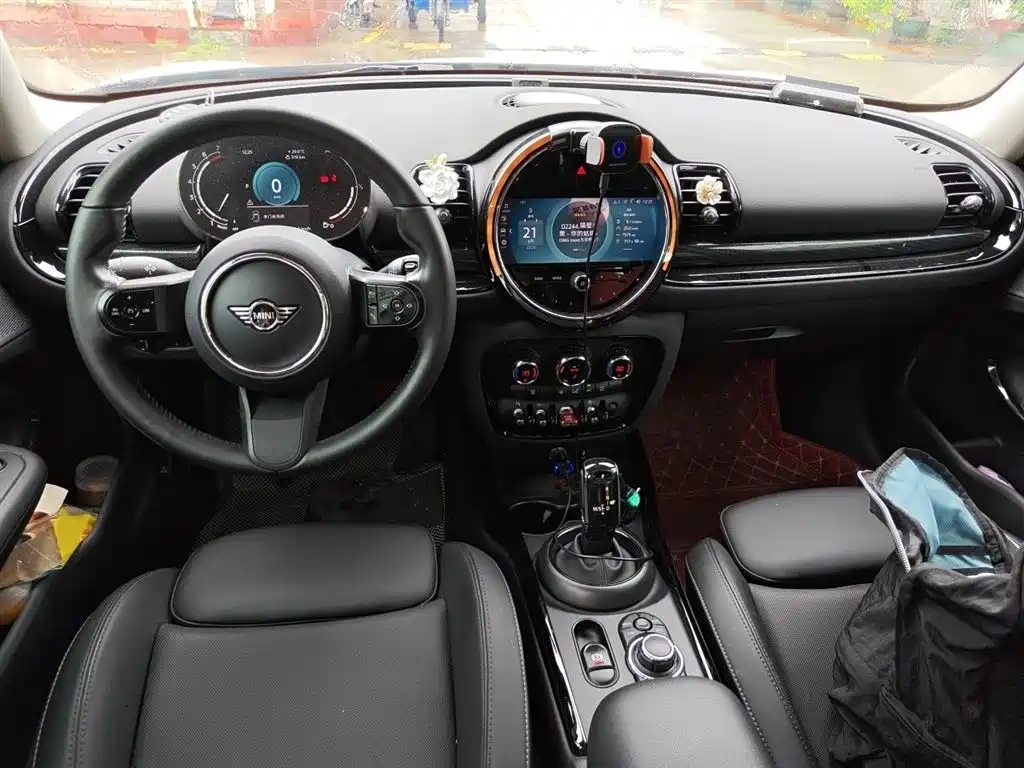 MINI Clubman 2022 — фото 13