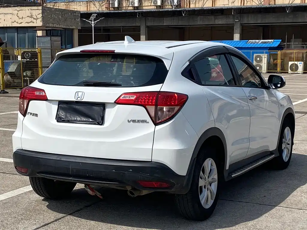 Honda Vezel 2015 — фото 7