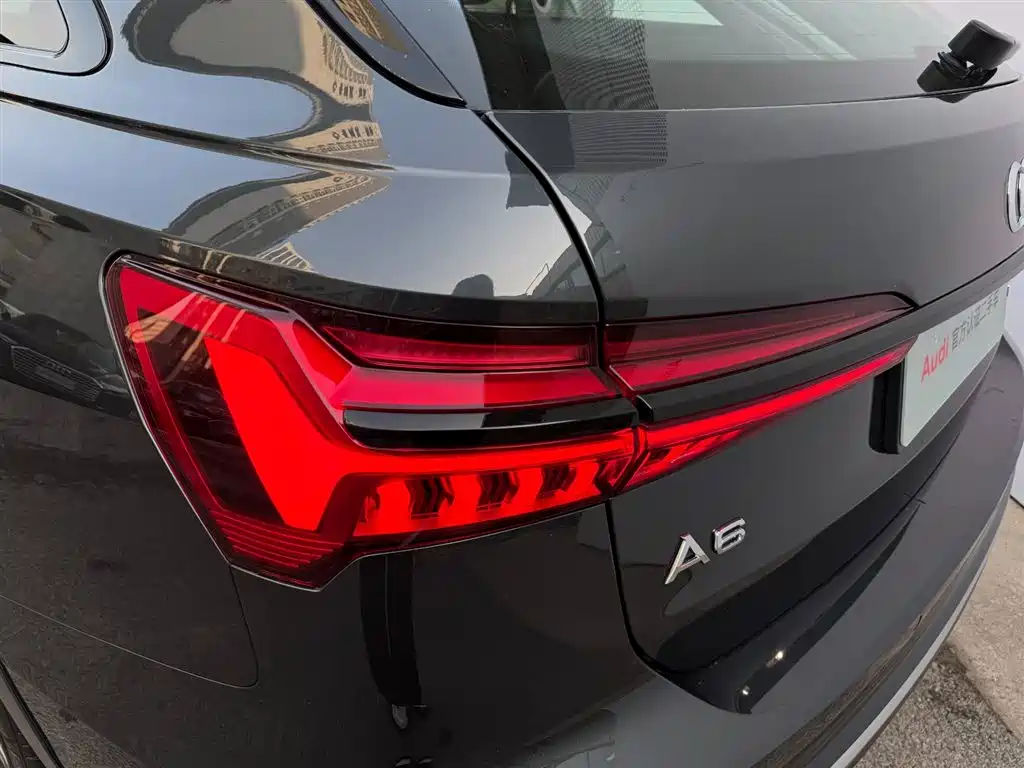 Audi A6 2022 — фото 6