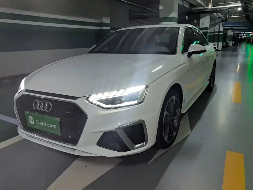 Audi A4L 2024