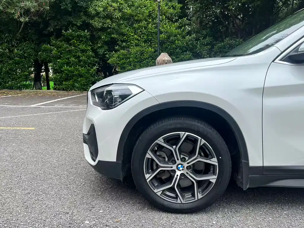 BMW X1 2020 — фото 11