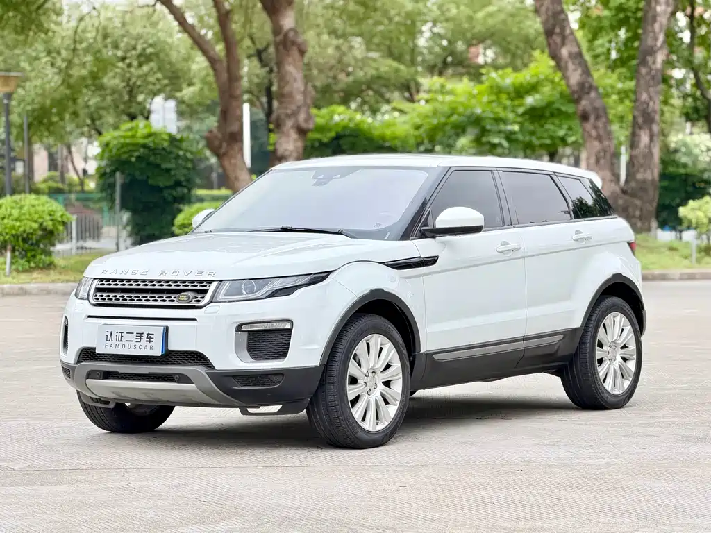 Land Rover Evoque 2018 — фото 1